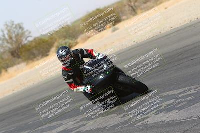 media/Mar-28-2022-Superbike Trackdays (Mon) [[b8603d0f67]]/Open Track Time/Turn 3 Inside/